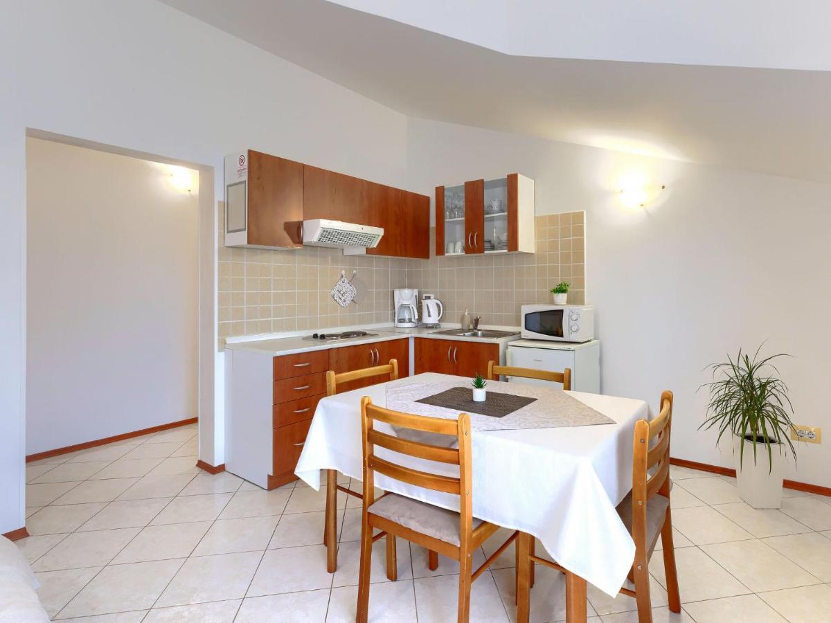 Apartment Bruno-2 By Interhome Umag Exterior photo